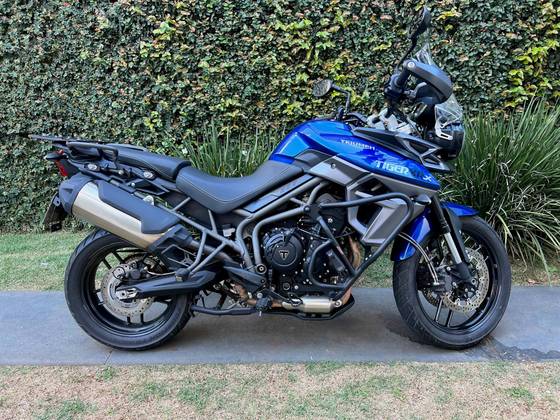 TRIUMPH TIGER 800 XRX 